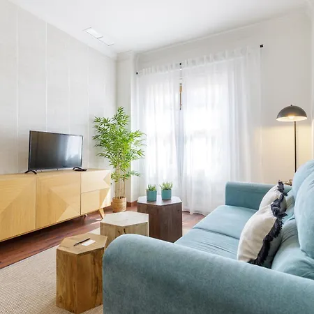 Apartment Alameda Xi Boutique By Caleta Homes